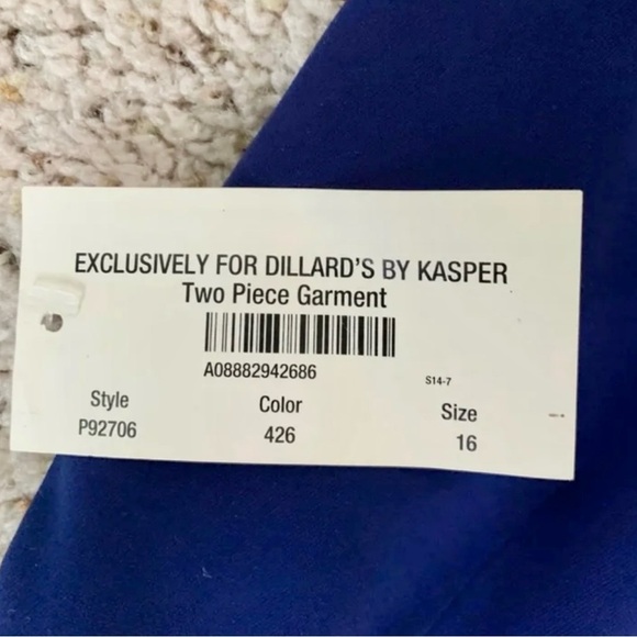 New Skirt Kasper navy blue woman’s size 16P - Picture 5 of 5